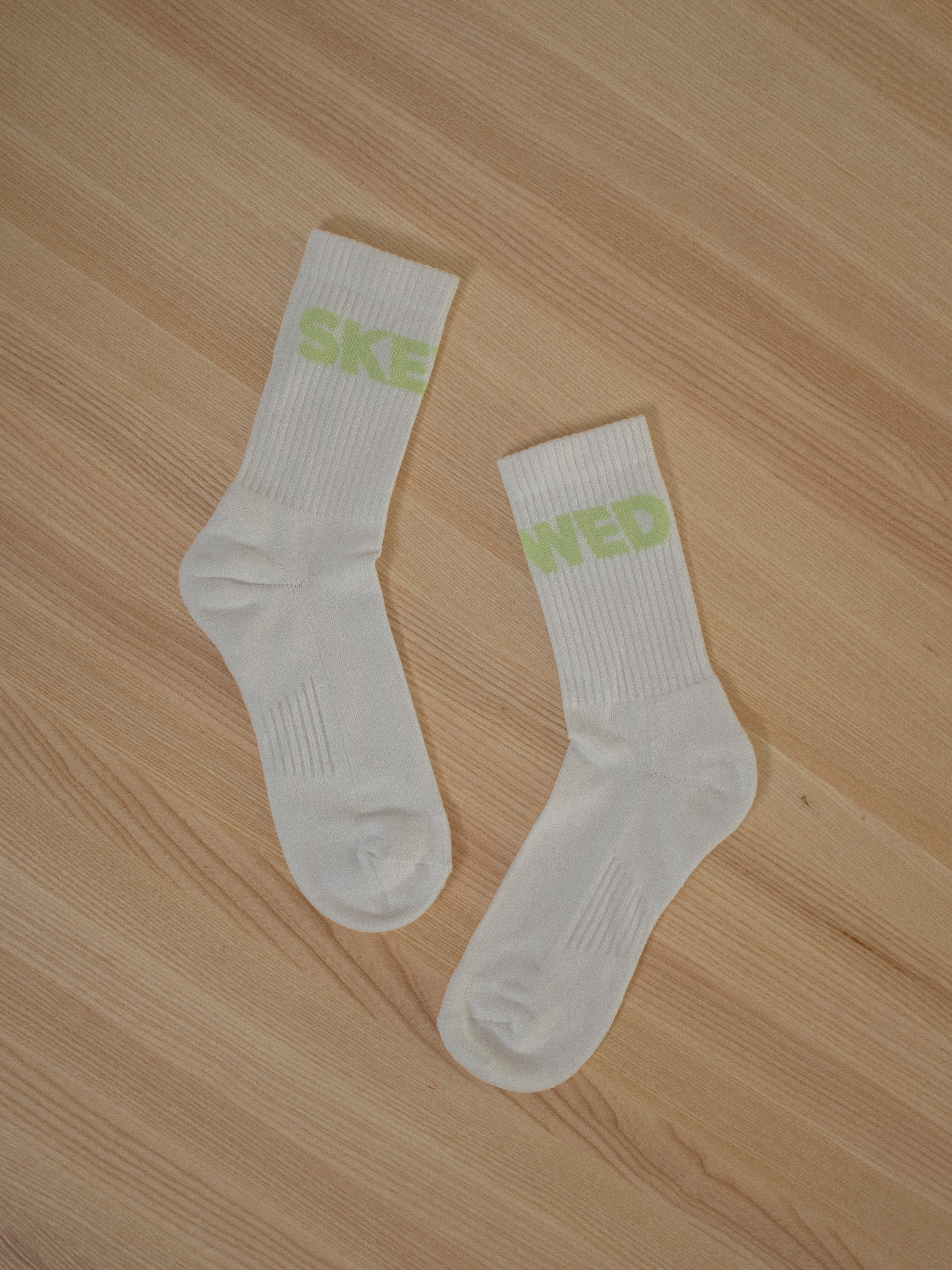 SKEWED Socks - White