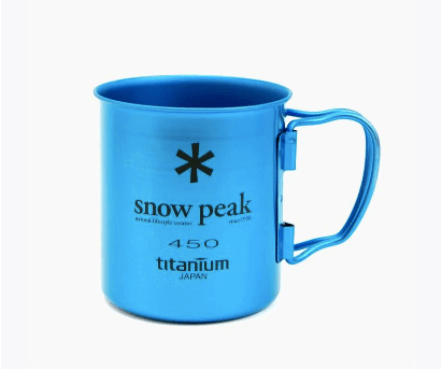 Titanium single cup with folding handle. Has a Snow peak logo and the colour blue.